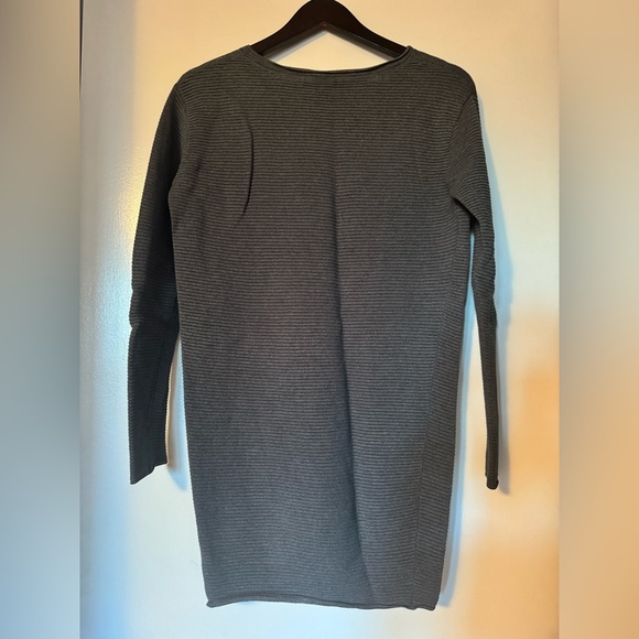aritzia sweater dress - Picture 3 of 3